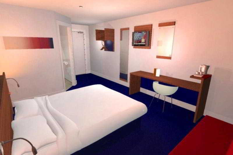 Travelodge Edinburgh Airport Стая снимка